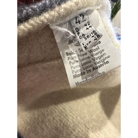 GIESSWEIN~WOOL Austria EMBROIDERED Jacket SWEATER Sz 12‎ Kite Tree - Picture 6 of 6